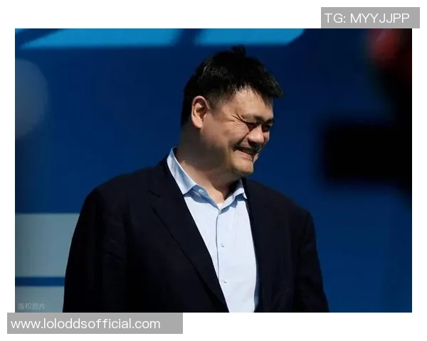 麦斯姚明：从篮球巨星到商业领袖的传奇人生与影响力探讨