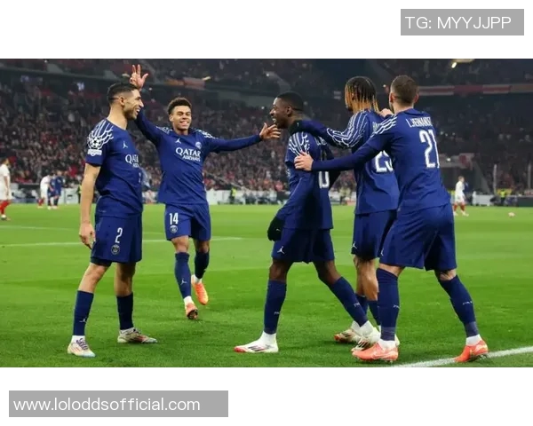 西甲精彩对决巴黎圣日耳曼凭神扑力克拜仁全场沸腾 西甲精彩对决巴黎圣日耳曼凭神扑力克拜仁全场沸腾