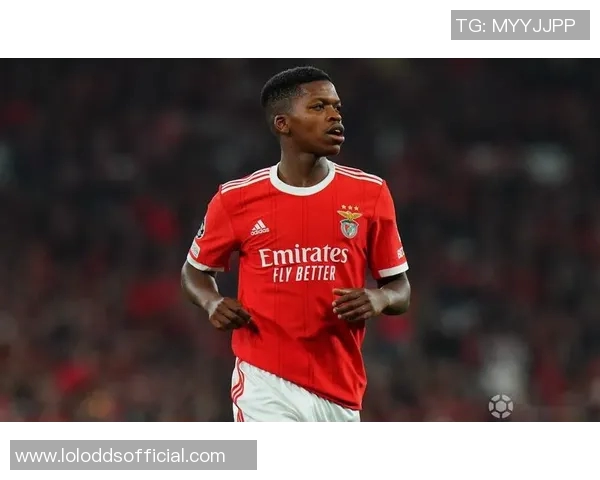 中超精彩对决阿森纳大胜本菲卡乌龙球引发争议判罚全场沸腾