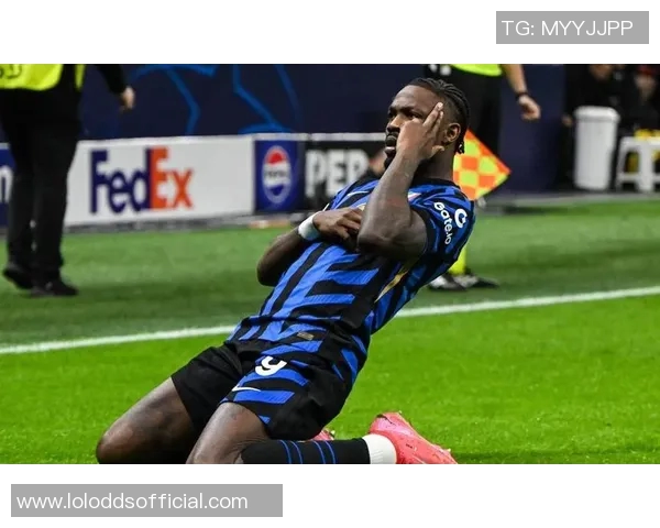 国米逆转切尔西夺冠神奇扑救点燃全场热情与转会传闻